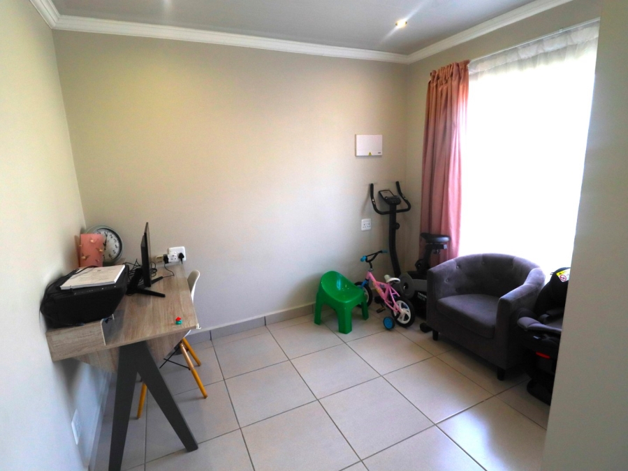2 Bedroom Property for Sale in Heidedal Free State